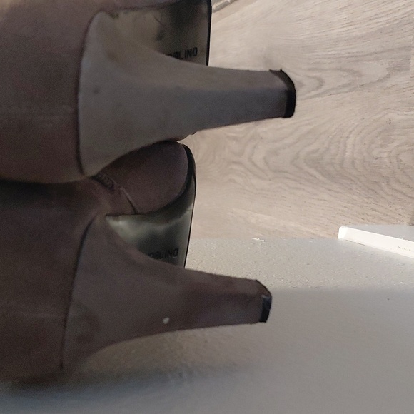 Bandolino Taupe Suede Over-the-Knee Tassel Boots - Picture 4 of 8